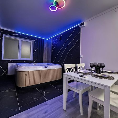 Luxor - Jacuzzi&Cozy Apartments Sibiu Exteriér fotografie