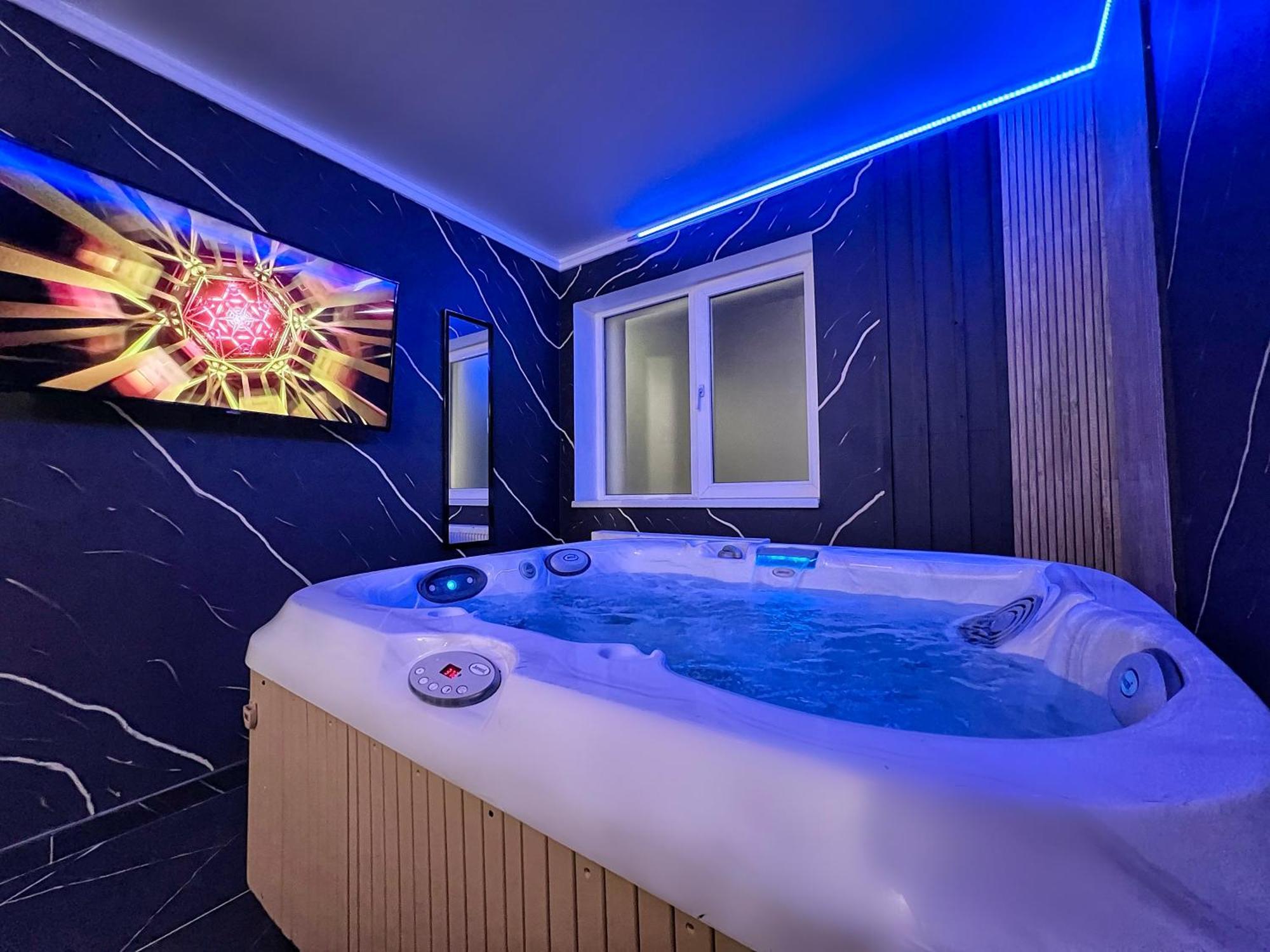 Luxor - Jacuzzi&Cozy Apartments Sibiu Exteriér fotografie