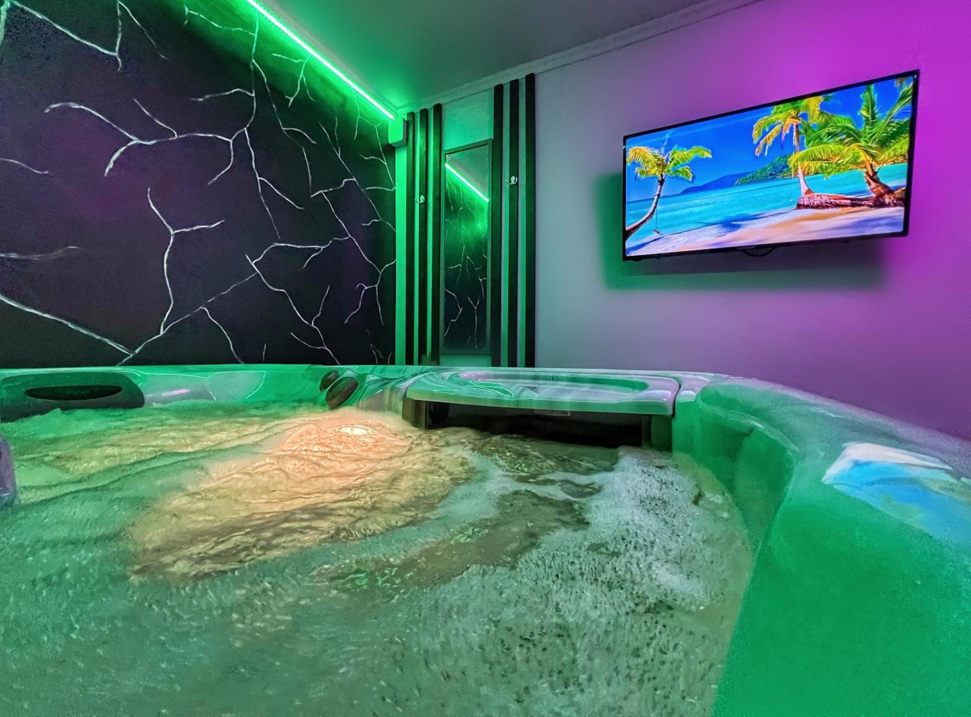 Luxor - Jacuzzi&Cozy Apartments Sibiu Exteriér fotografie