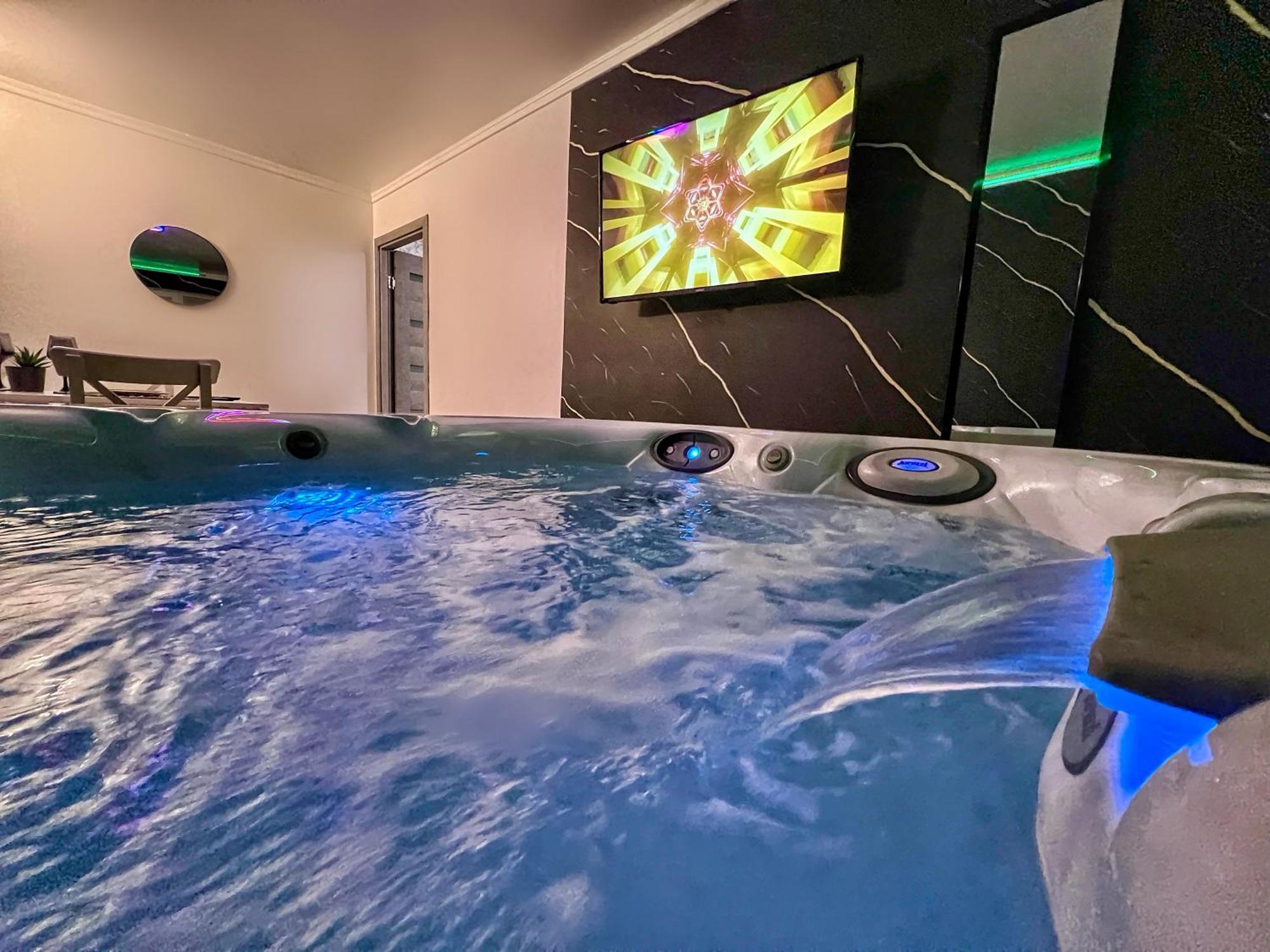 Luxor - Jacuzzi&Cozy Apartments Sibiu Exteriér fotografie