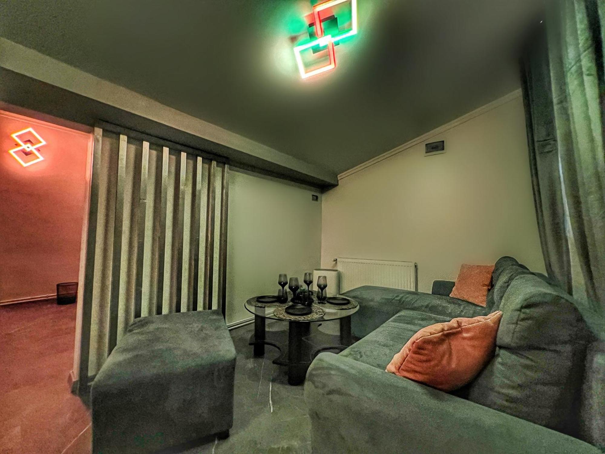 Luxor - Jacuzzi&Cozy Apartments Sibiu Exteriér fotografie